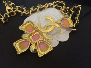 Essenceofluxury Womens Jewelry Chanel Gold CC Logo Pendant Necklace A39PP280 AA202111