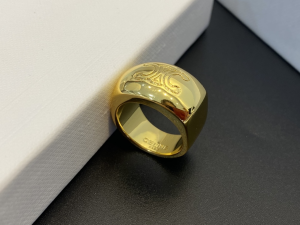 Essenceofluxury Womens Jewelry Celine Triomphe Bold Rings in Gold A39PP180 AA203221