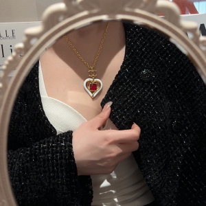 Essenceofluxury Womens Jewelry Chanel Heart Chain Pendant Necklaces A39PP280 AA203215