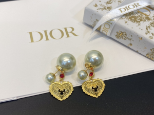 Essenceofluxury Womens Jewelry Dior Tribeles Heart Pendant Earrings A39PP180 AA203896