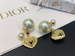 Essenceofluxury Womens Jewelry Dior Tribeles Heart Pendant Earrings A39PP180 AA203896