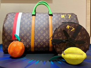 Essenceofluxury Free Gift Louis Vuitton Lemon Pouch M81197 A62PP90 AA204411