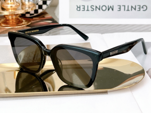 Gentle Monster Bold Luxury Eyewear Sunglasses PLOT Black Gentle Monster Bold Luxury Eyewear Sunglasses PLOT Black