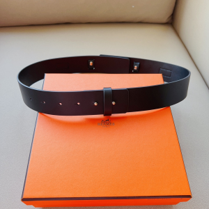 Essenceofluxury Womens Belts Hermes Kelly Leather Belt in Black A175PP240 AA205052