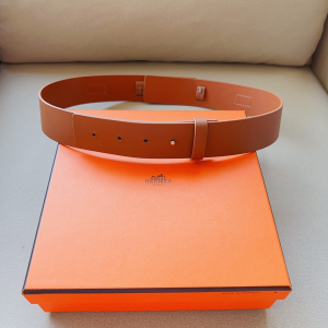 Essenceofluxury Womens Belts Hermes Kelly Leather Belt in Brown A175PP240 AA205053