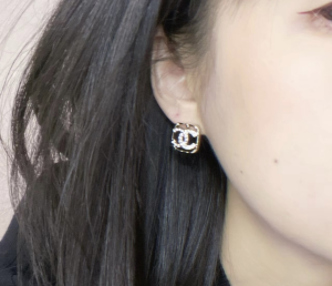 Essenceofluxury Womens Jewelry Chanel Crystals CC Logo Earrings A152PP180 AA205032