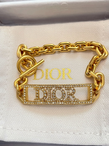 Essenceofluxury Womens Jewelry Dior Gold Chain Bracelet A152PP180 AA205030