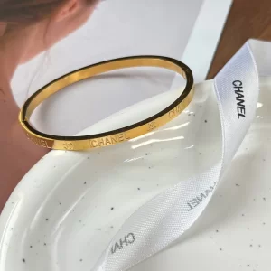 Essenceofluxury Womens Jewelry Chanel Gold Bracelet A62PP380 AA205210