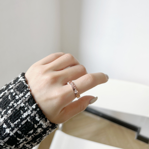 Essenceofluxury Womens Jewelry Gucci GG Icon Rings with Diamond A62PP180 AA205211