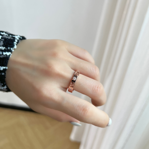 Essenceofluxury Womens Jewelry Gucci GG Icon Rings with Diamond A62PP180 AA205211