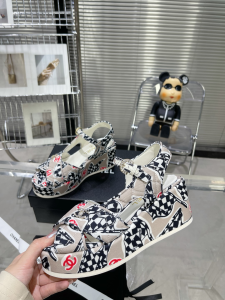 Chanel Canvas Wedge Sandal Gray 35To42