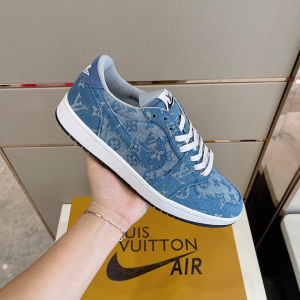 Nike x Louis Vuitton Denim Blue Monogram Air Jordan 1 Low Sneakers 38To45 Nike x Louis Vuitton Denim Blue Monogram Air Jordan 1 Low Sneakers 38To45