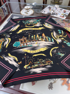 Coach Vintage City Silk Shawl Scarf Black Coach Vintage City Silk Shawl Scarf Black