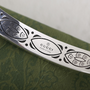 Gucci Interlocking G Bangle Bracelet