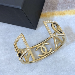 Chanel CC Logo Gold Crystal Bracelet