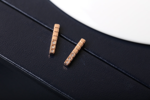 Chopard Ice Cube Diamond Earrings Gold