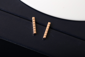 Chopard Ice Cube Earrings Gold