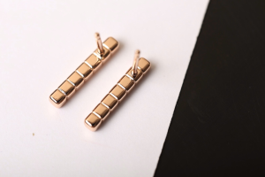 Chopard Ice Cube Earrings Gold