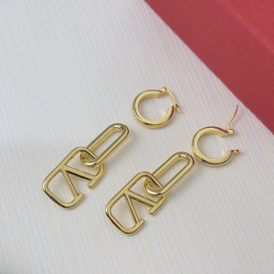 Valentino Vlogo Earrings Gold