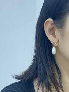 Dior Tribales Bee Star Earrings