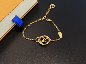 Louis Vuitton LV Stellar Bracelet Gold