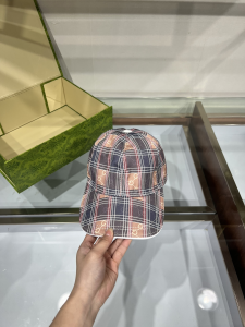 Gucci GG Check Canvas Baseball Cap Hat