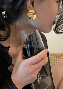 Celine Medaille Celine Gold Earrings