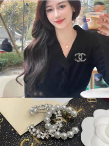 Chanel Crystal Pearl CC Logo Brooch