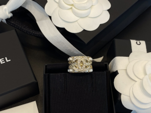 Chanel Crystals CC Rings White