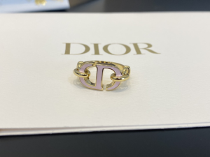 Dior 30 Montaigne Pink Rings