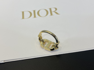 Dior 30 Montaigne Pink Rings
