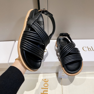 Chloe Black Leather Flat Sandal