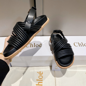 Chloe Black Leather Flat Sandal
