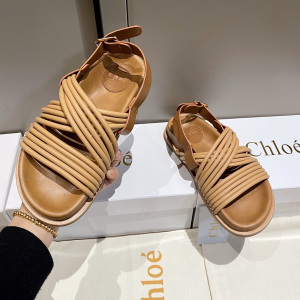 Chloe Brown Leather Flat Sandal