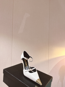 Tom Ford White Leather Pumps