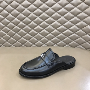 Gucci GG Black Leather Mules
