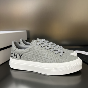 Givenchy G4 Gray Leather Sneakers