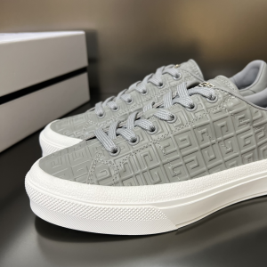 Givenchy G4 Gray Leather Sneakers