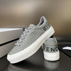 Givenchy G4 Gray Leather Sneakers