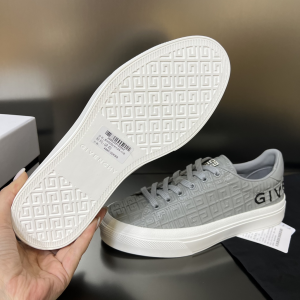 Givenchy G4 Gray Leather Sneakers