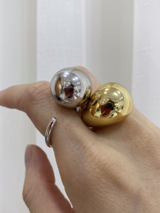 Bottega Veneta Drop Rings Silver