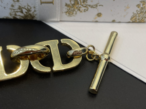 Dior 30 Montaigne Pink Gold Bracelet