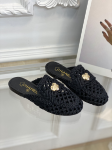 Chanel CC Heart Raffia Mules Black