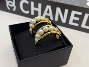 Chanel CC Pearls Gold Earrings