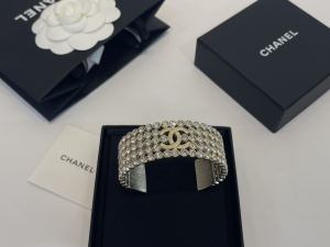 Chanel CC Diamond Bracelet