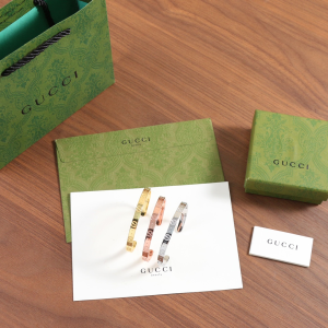 Gucci GG Icon Cuff Brangle Bracelet
