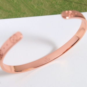 Gucci GG Icon Cuff Brangle Bracelet