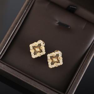 Buccellati Opera Tulle Crystal Earrings