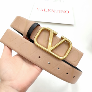 Valentino Vlogo Buckle Beige Leather Belt 40MM Valentino Vlogo Buckle Beige Leather Belt 40MM