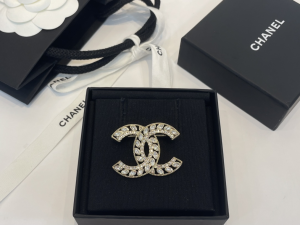 Chanel CC Crystals Brooch